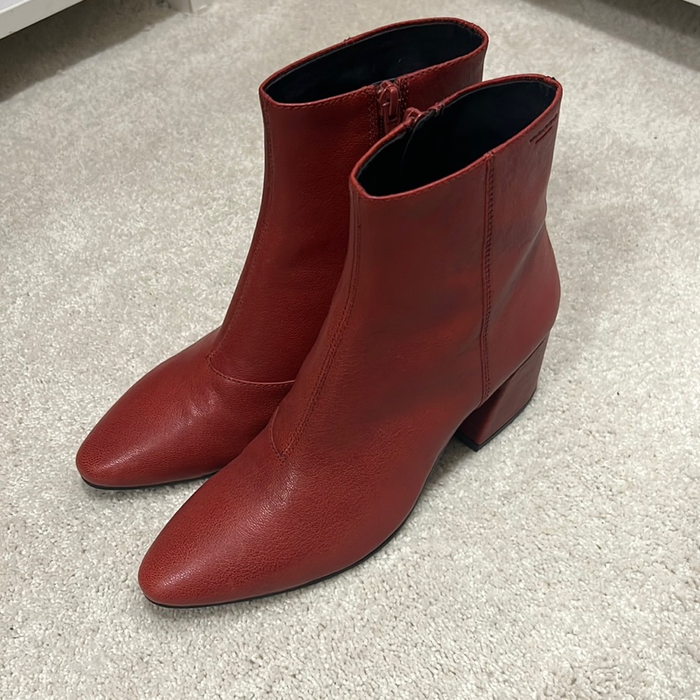 NWOB Vagabond Shoemakers Red Ankle Booties